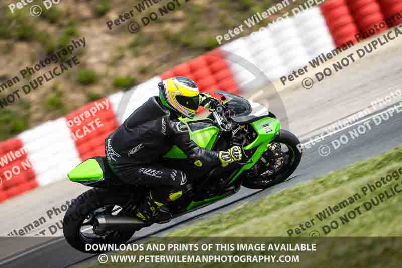 cadwell no limits trackday;cadwell park;cadwell park photographs;cadwell trackday photographs;enduro digital images;event digital images;eventdigitalimages;navarra;no limits trackdays;peter wileman photography;racing digital images;trackday digital images;trackday photos